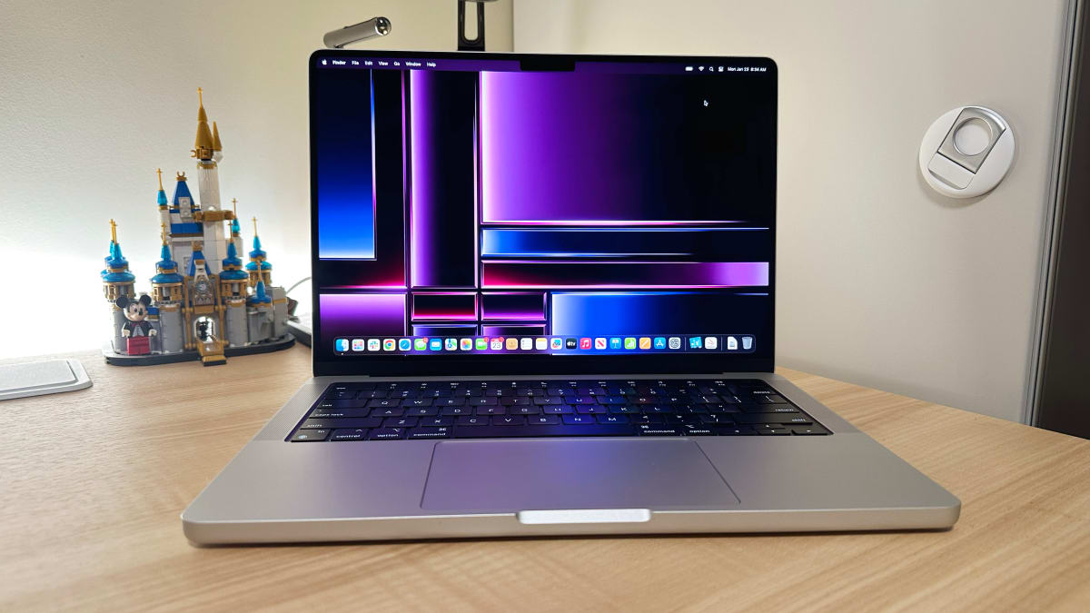 Apple 14-Inch Macbook Pro Review (2023): Extreme Performance In A Great  Build - Thestreet